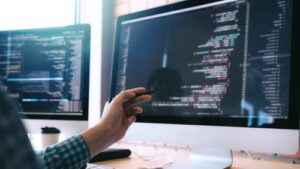 Recruter un développeur à lyon, salaires, méthodes avec Solve Digital